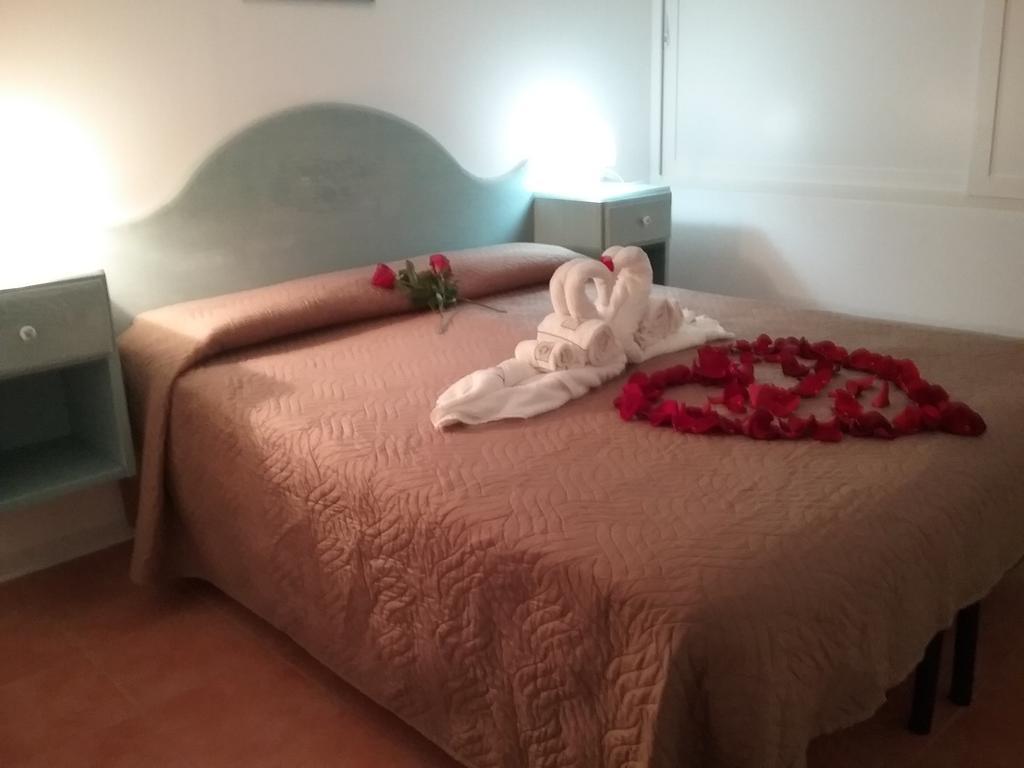 Villa Eden Home Holiday Санта Маргерита ди Пула Екстериор снимка