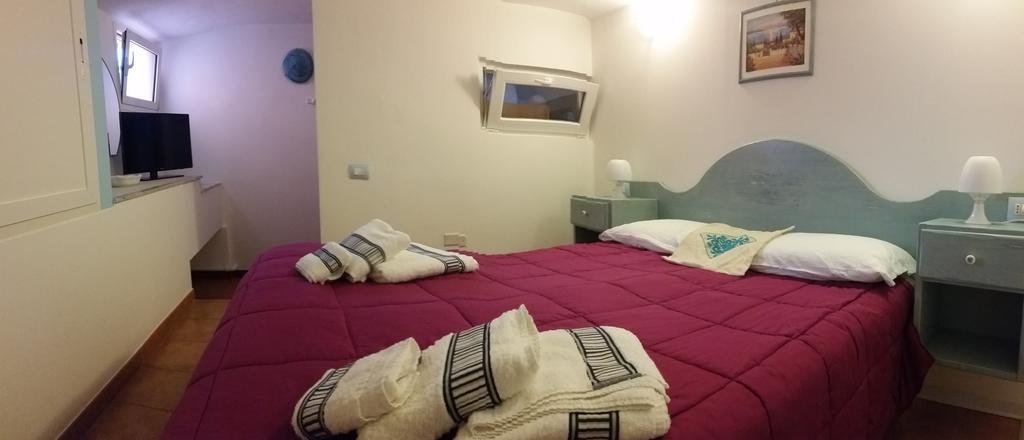 Villa Eden Home Holiday Санта Маргерита ди Пула Екстериор снимка